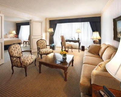 Sutton Place Hotel 토론토 외부 사진